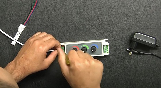 ����� ����� -  ��� �� �������� RGB ������ ���� �� �� ������ - �����