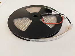 גליל פס לד 5 מטר אור כחול מוגן מים גליל פס לד 5 מטר אור כחול מוגן מים